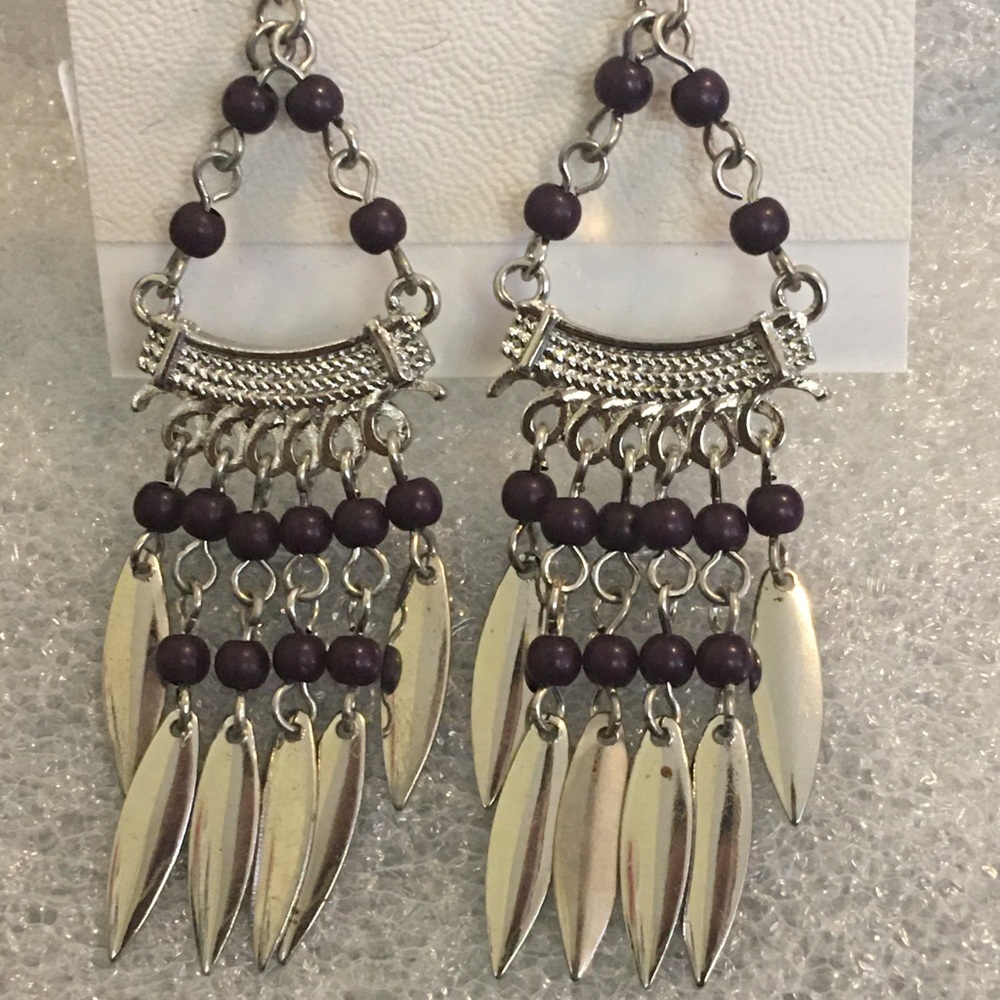 Allison Reed ~ Earrings - Picture 2 of 4